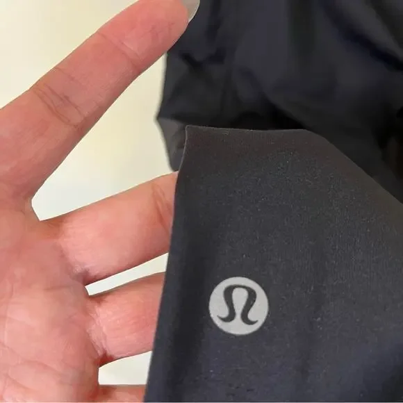 Lululemon Fast & Free 7/8 Tight II *Non-Reflective Nulux Black Leggings Size 6 - Picture 5 of 6